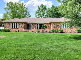 5868 Ridgeland Dr, Brownsburg, IN 46112