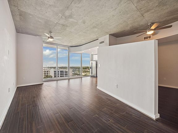 3rd image of 5925 Almeda Rd Unit 10913