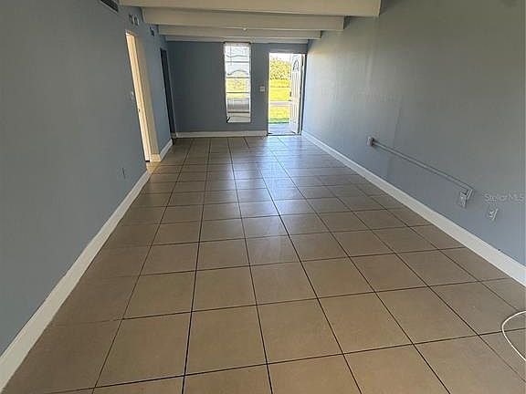 2nd image of 3031 CLUB CIRCLE