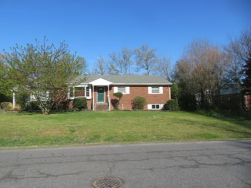 3814 Falstone Rd N Photo 1