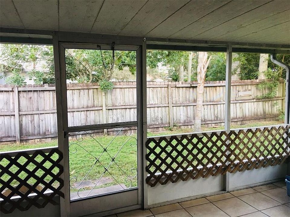 2nd image of 4419 SE Hamilton Ln