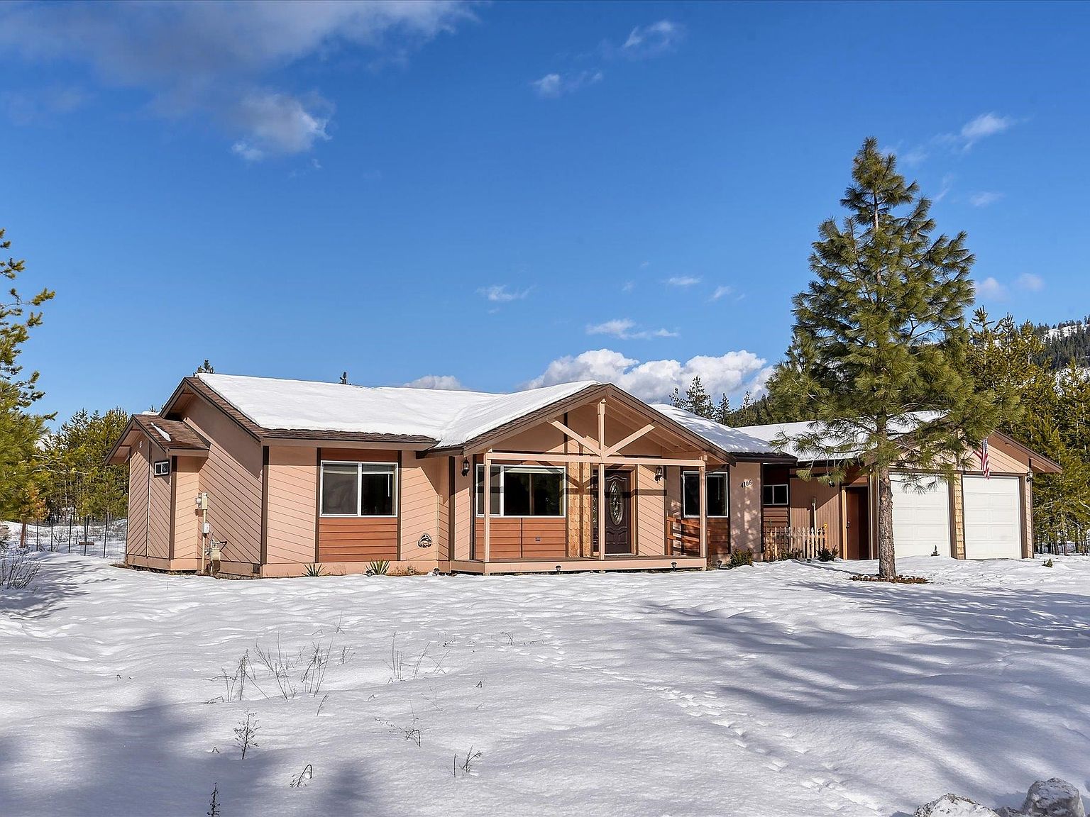 4106 Porter Dr, Loon Lake, WA 99148 | Zillow