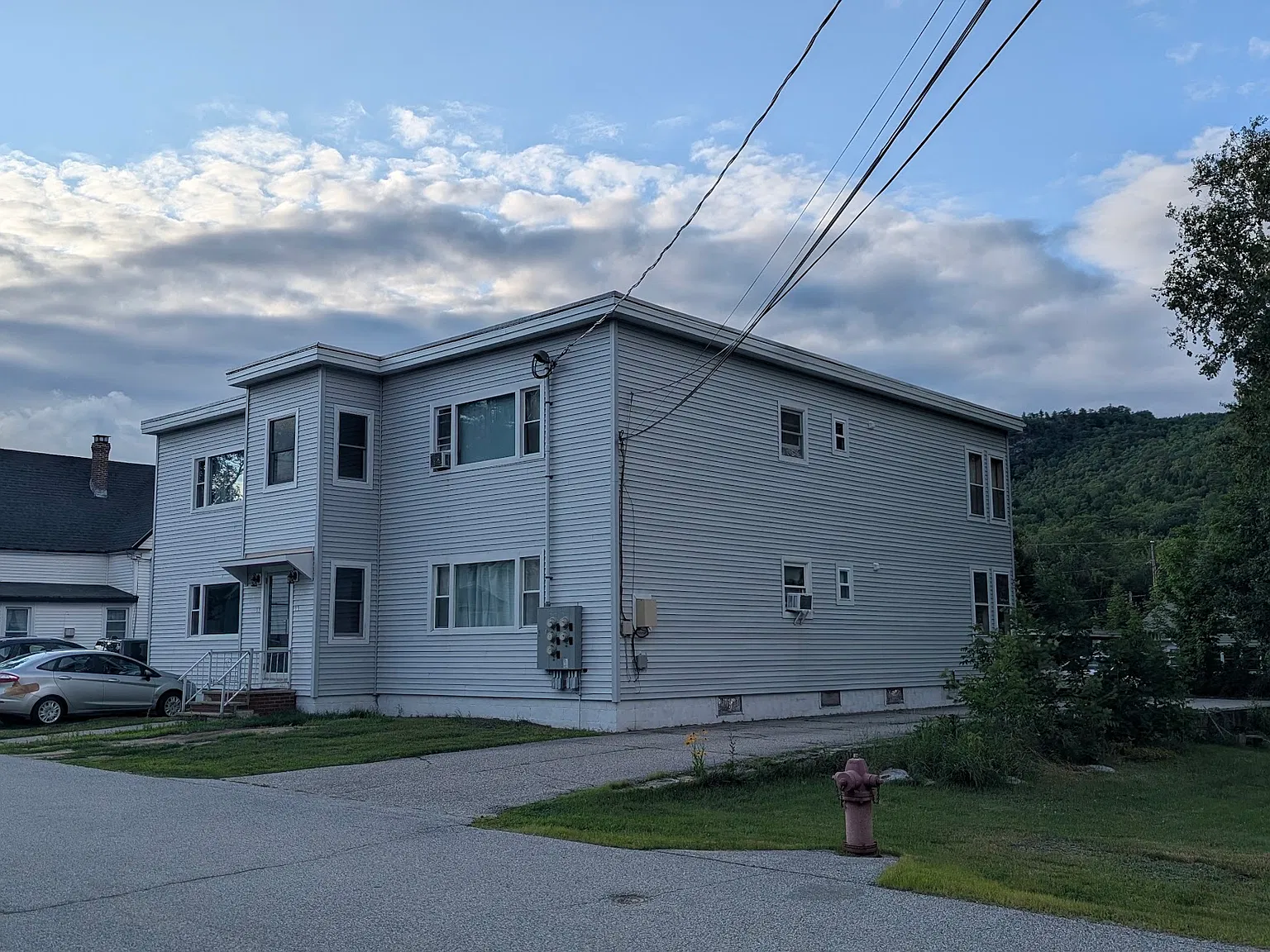 2 bed, 1100 sqft, $1,500 — Photo 4