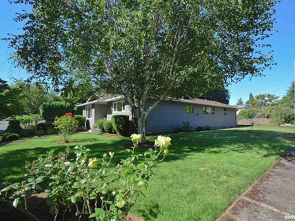 4th image of 4131 Alderbrook Ave SE