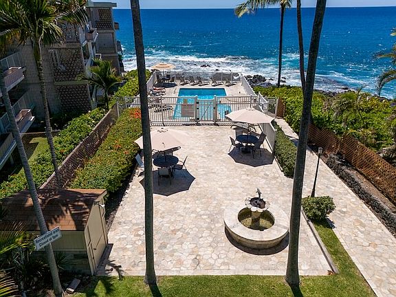 2nd image of 75-6008 Alii Dr APT 104