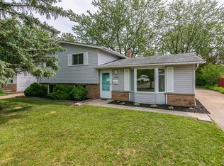 5849 Marra Dr, Bedford Heights, OH