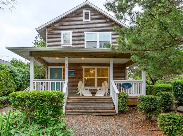 265 Bunchberry Way, Depoe Bay, OR 97341