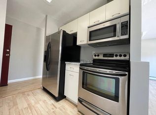 89 Balance Rock Rd APT 11, Seymour, CT 06483