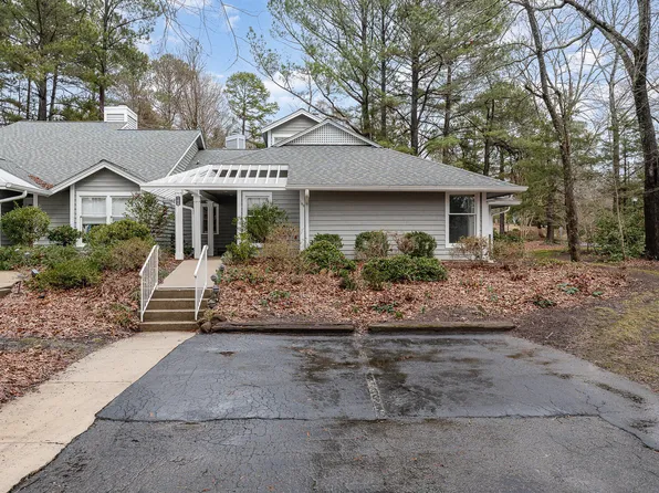100 White Oak Way, Chapel Hill, NC 27514