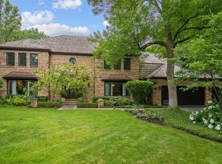 470 Turicum Rd, Lake Forest, IL 60045