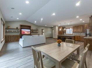 11573 Forestview Dr, Baxter, MN 56425