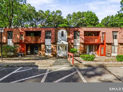 35 Woodsedge Drive #5B, Newington, CT, 06111