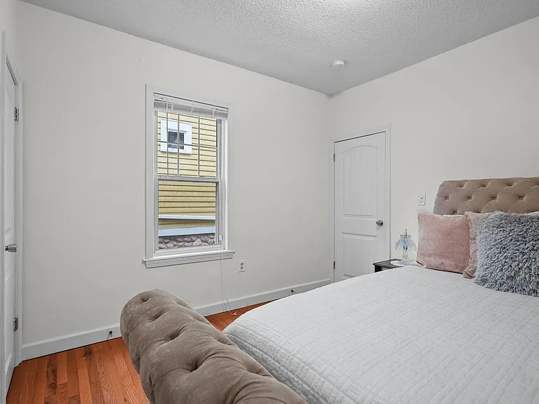 164 Hadley St #1 — Photo 23