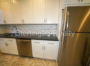 25-39 22nd St #1G, Astoria, NY 11102