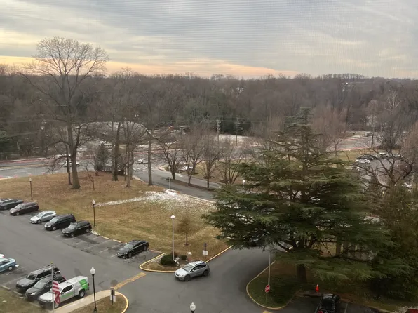 1111 W University Blvd Unit 813A, Silver Spring, MD 20902