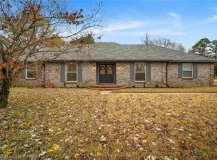 1700 Burnham Rd, Fort Smith, AR 72903