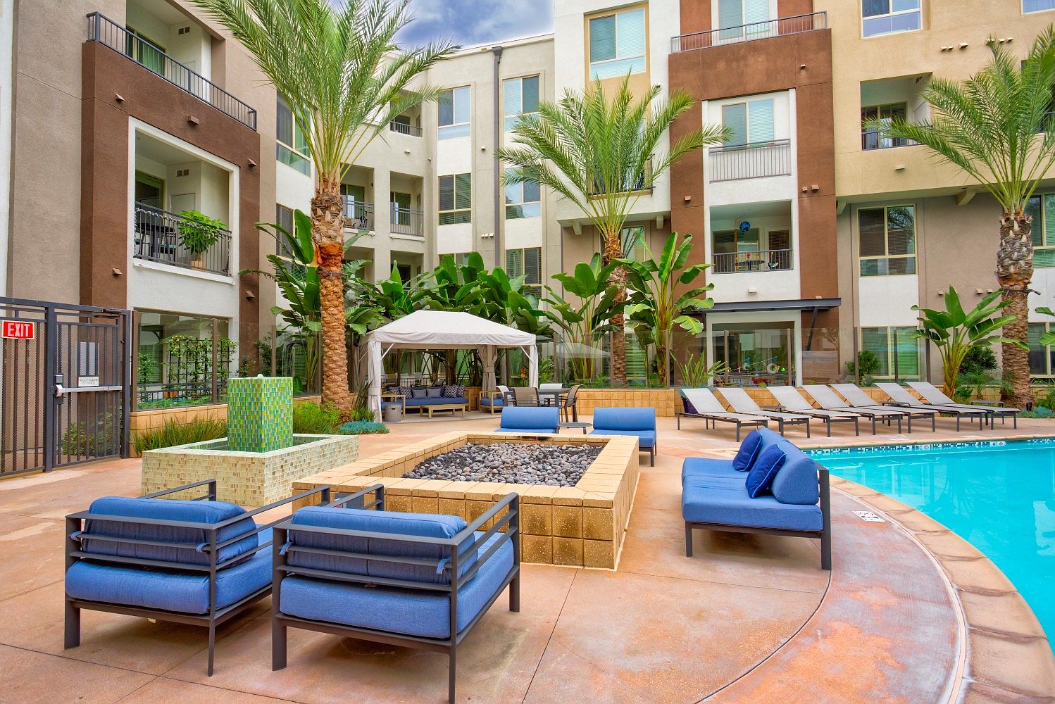 Accent Apartment Rentals - Los Angeles, CA | Zillow