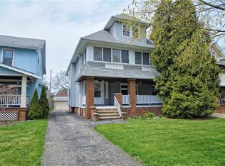 2172 Carabel Ave, Lakewood, OH