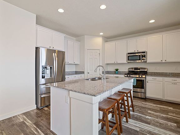 2nd image of 498 W Lori Ln
