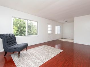 11648 Chandler Blvd, North Hollywood, CA 91601