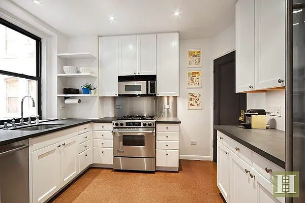 Sold by Halstead Real Estate | media 2