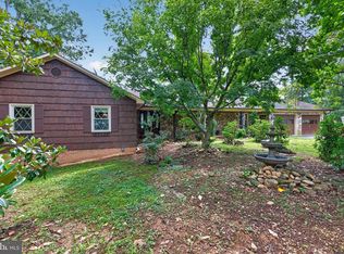 121 Heritage Dr, Luray, VA 22835