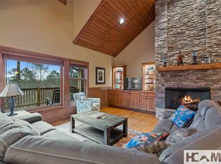 67 Rock Mountain Road, Sapphire, NC 28774