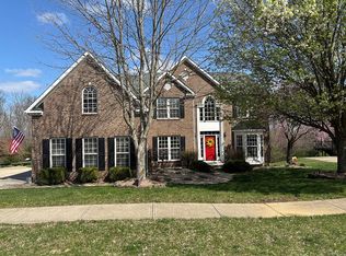5190 Miami Hills Dr, Milford, OH 45150