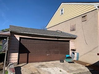 2nd image of 400 6th St