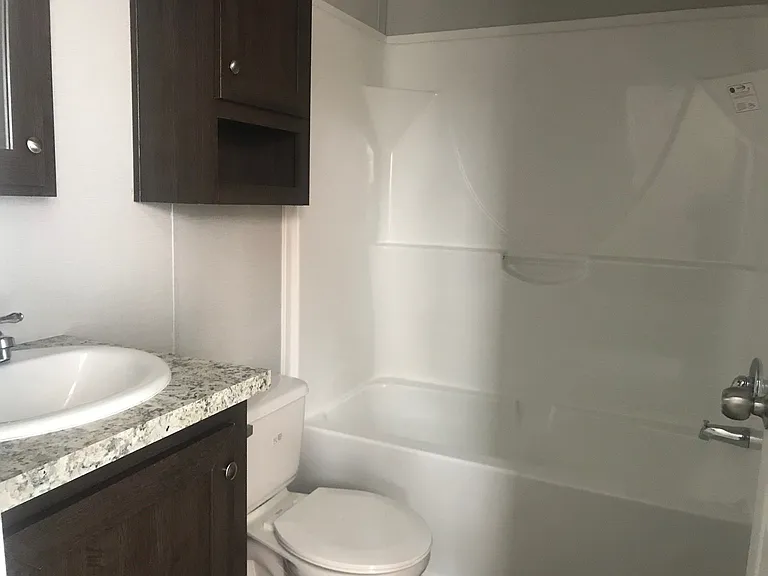 Reynolds Senior Village — Photo 14