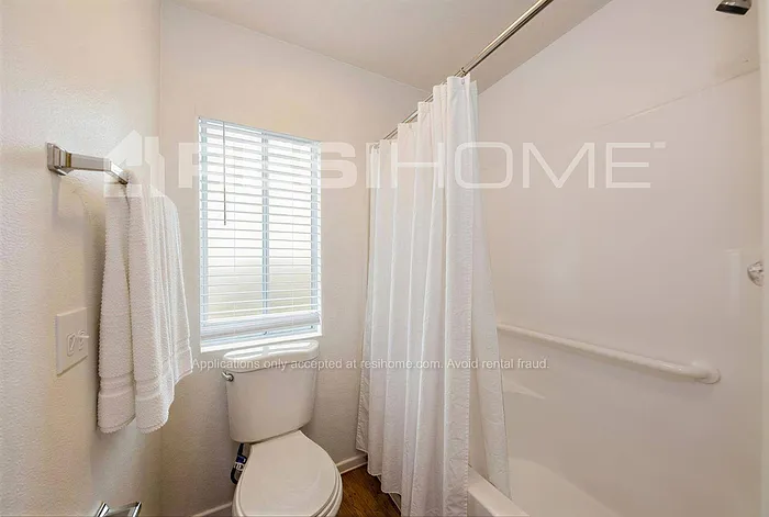 4613 W Butler Dr — Photo 13