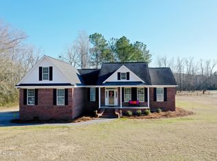 3564 Paul Willoughby Rd, Evergreen, NC 28438
