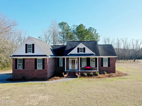 3564 Paul Wiloughby Road, Evergreen, NC 28438