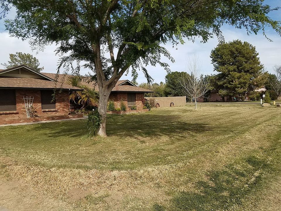 1st image of 19532 E Calle De Flores