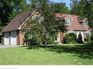 157 Barton St, Presque Isle, ME 04769