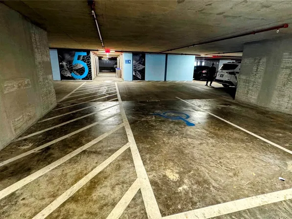 888 Kapiolani Blvd #H5077, Honolulu, HI 96813