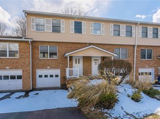 6449 Forest Gln, Victor, NY 14564