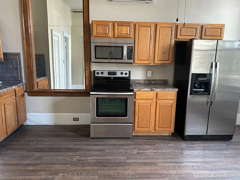 815 Church St — Photo 28