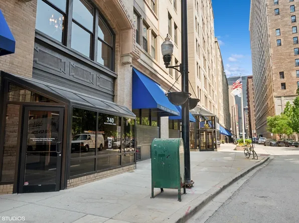 740 S Federal St APT 1106, Chicago, IL 60605