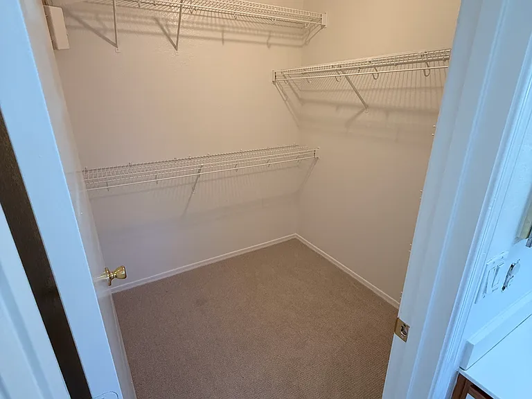 14 W Ingram St — Photo 15