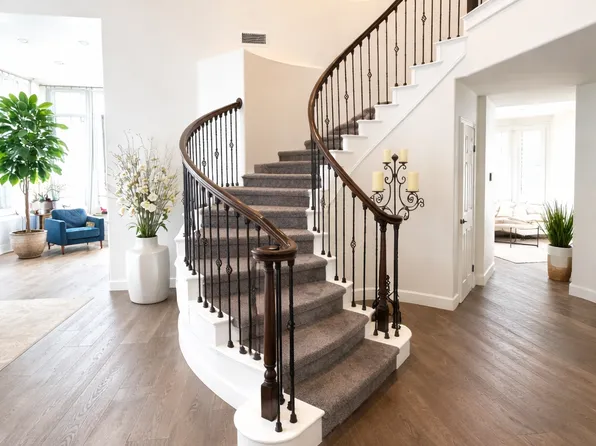 1955 Autumnbreeze Pl, Simi Valley, CA 93065