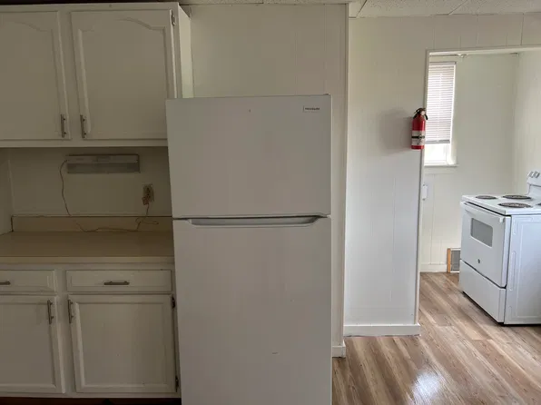 637 Cherry St #2, Greensburg, PA 15601