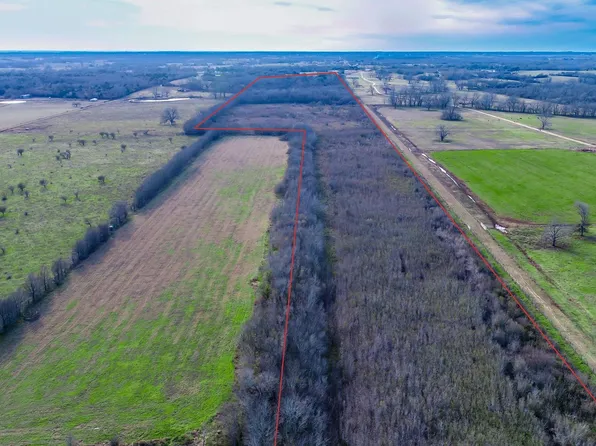 21300 Evans Ln, Washington, TX 77880