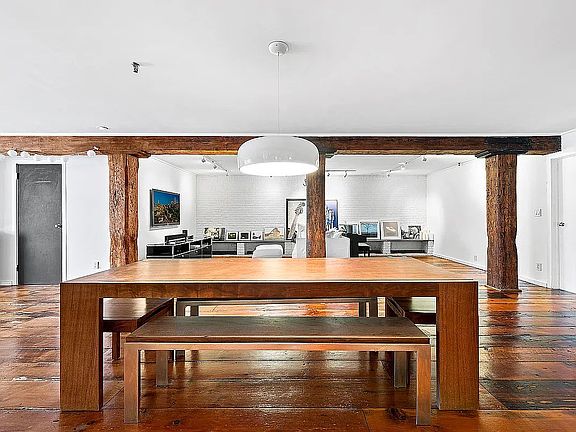 5th image of 466 Washington St APT 7E