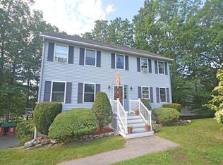 10 Scotland Heights Rd, Haverhill, MA 01832