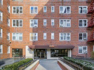 480 Riverdale Avenue #4B, Yonkers, NY, 10705