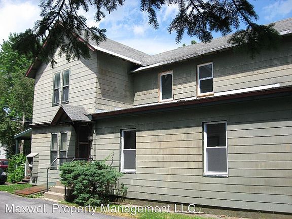 4th image of 184 Lake Ave #2