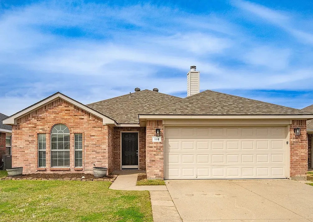 3 bed, 1288 sqft, $1,850 — Photo 1
