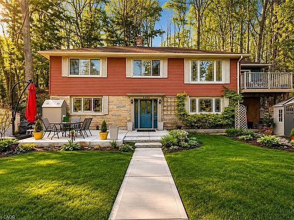 4th image of 1343 Hidden Valley Rd