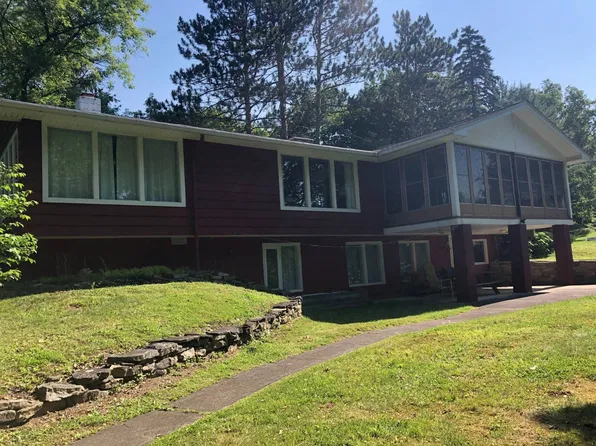 122 Putts Hill Rd, Mohawk, NY 13407